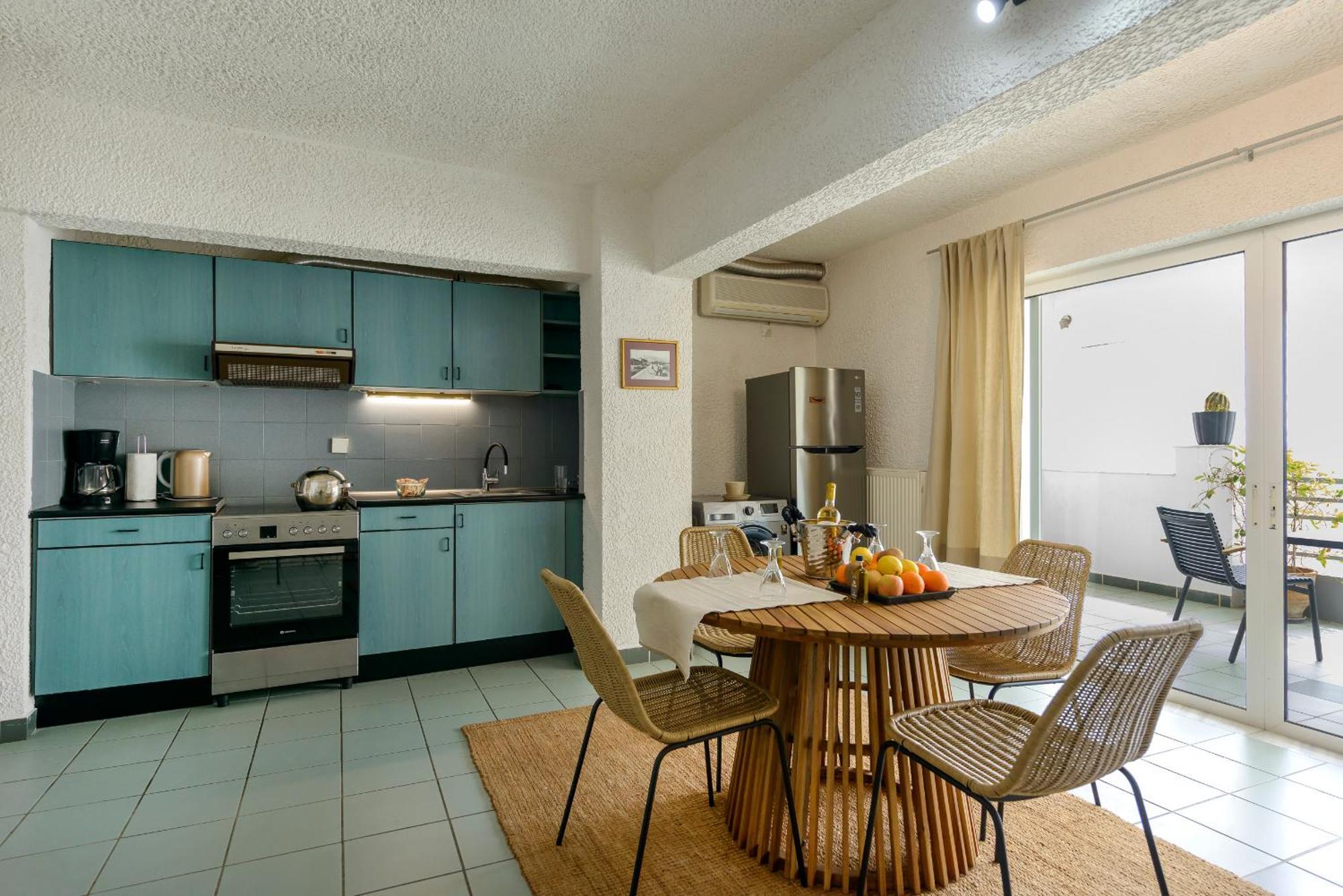 Agali 1 Mesonet In Front Of The Sea Apartment Akrogiali Exterior photo