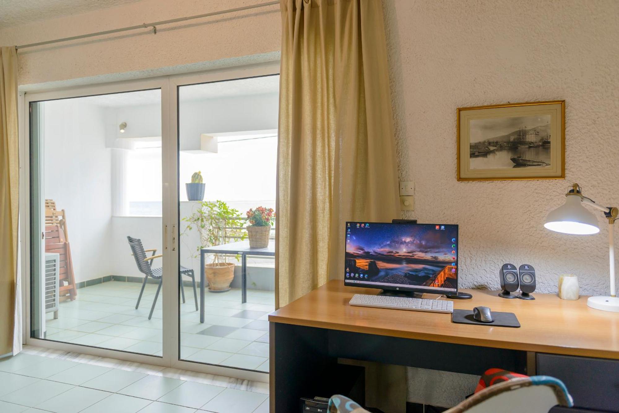 Agali 1 Mesonet In Front Of The Sea Apartment Akrogiali Exterior photo