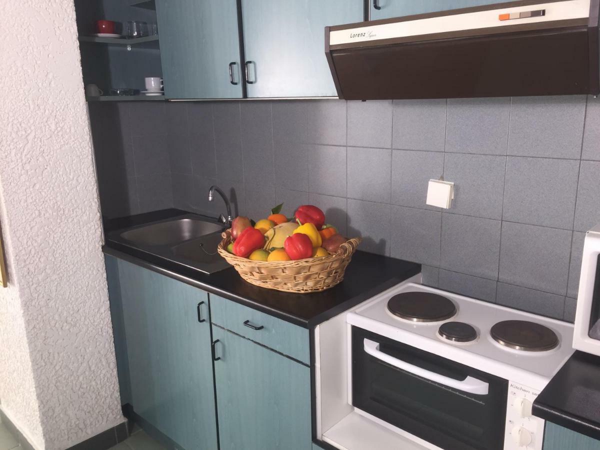 Agali 1 Mesonet In Front Of The Sea Apartment Akrogiali Exterior photo